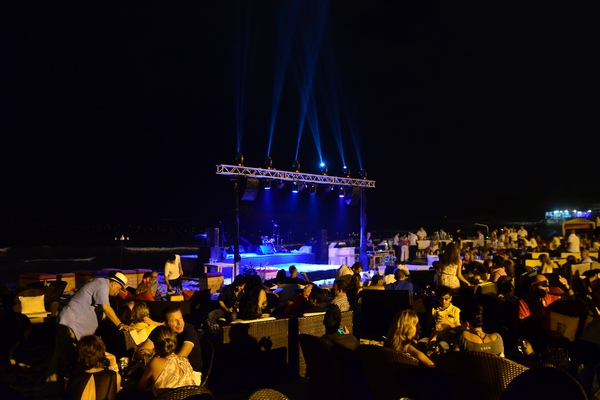 Soul Music with Gisele at Edde Sands